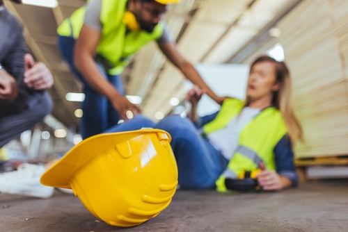 A fallen female construction worker hurt on the job and will now need a workers' compensation lawyer.